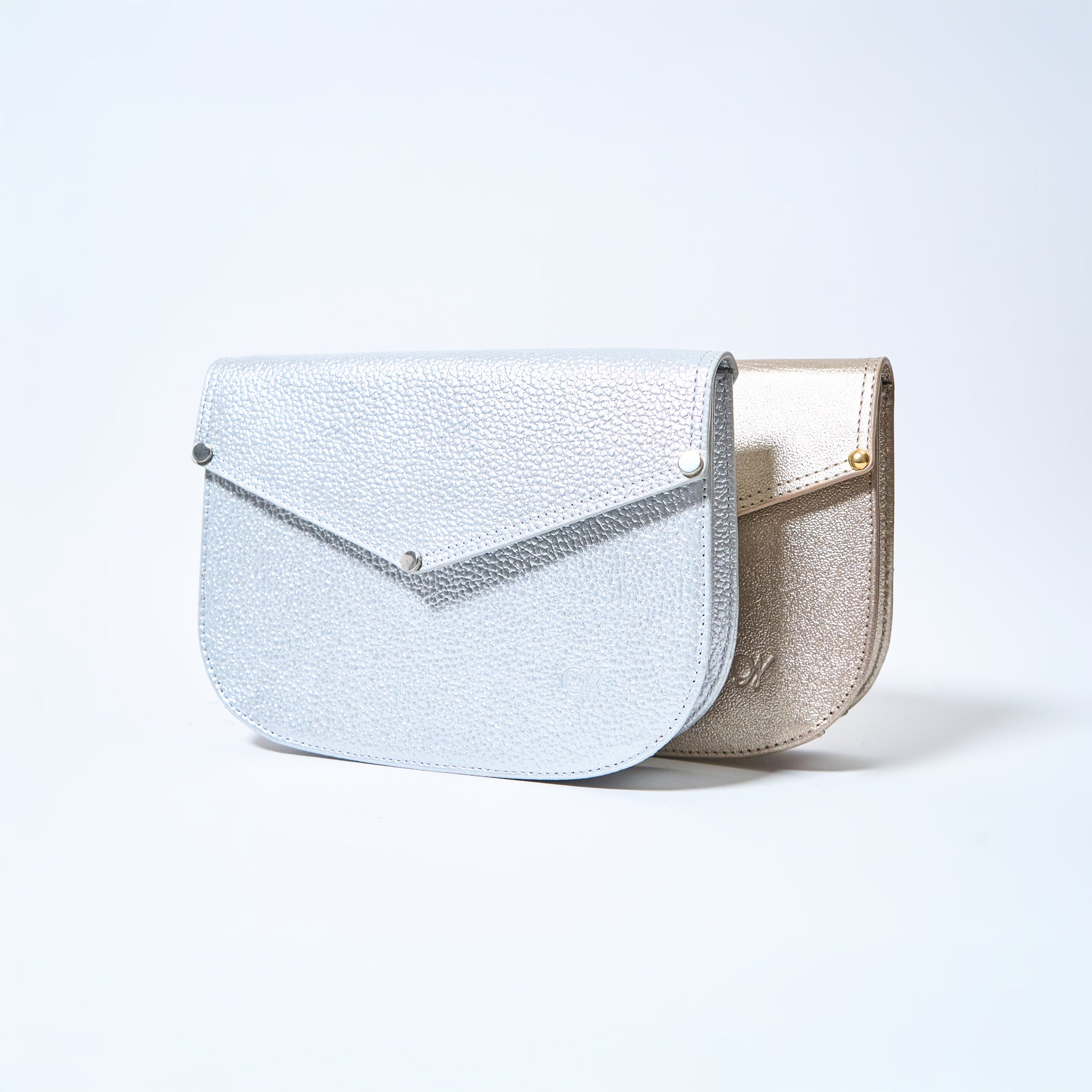 Lyra convertible leather crossbody bag in Stardust Gold with adjustable strap, can be worn as a shoulder bag, crossbody, or belt bag. Handcrafted by Oda Nova